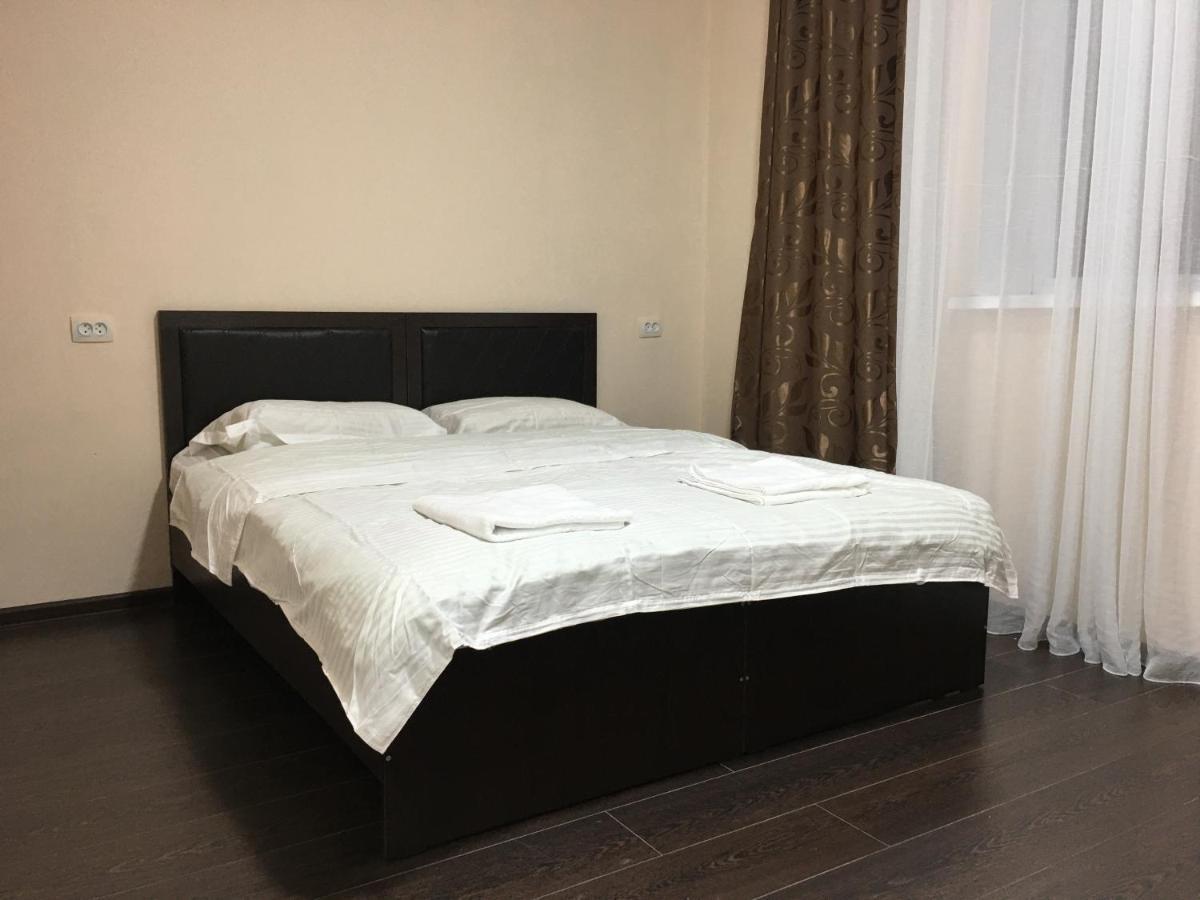 Adi Hotel Бішкек Екстер'єр фото